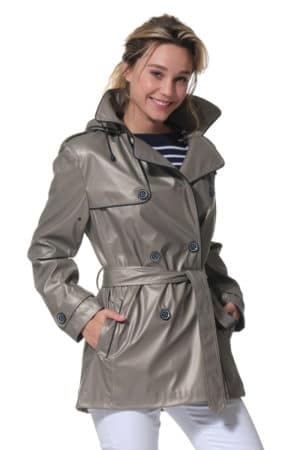 Megg Métallise : trench coat Hublot