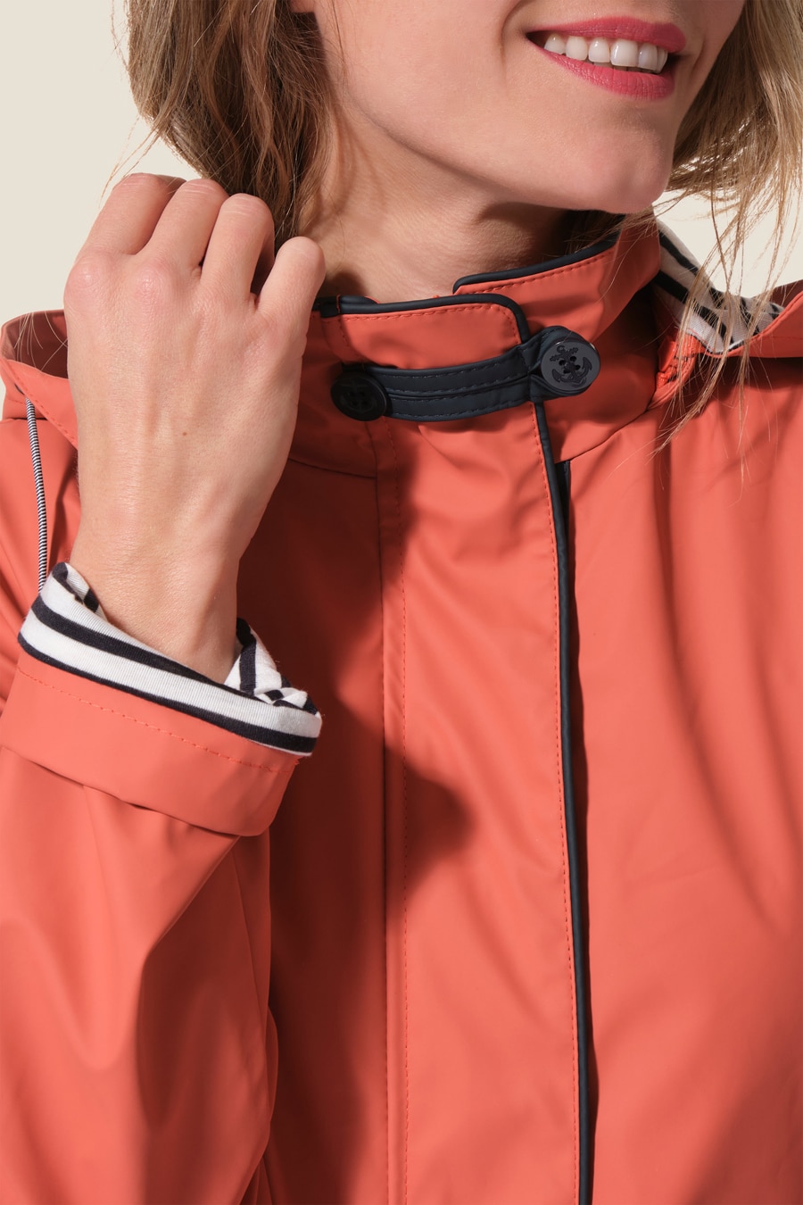 Aiga : Hublot navy waxed coat Aiga : ciré Hublot mode marine