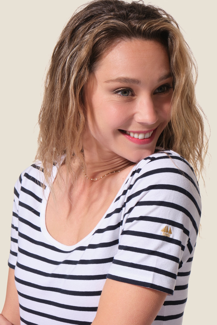 Barcelone : marinière manches courtes Hublot mode marine Barcelone : marinière manches courtes Hublot mode marine