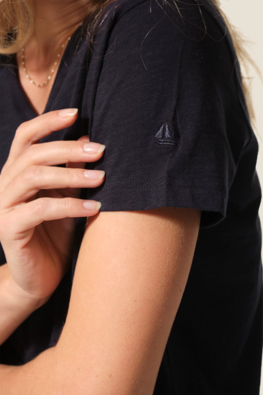 Joddo : tee-shirt manches courtes Hublot mode marine Joddo : tee-shirt manches courtes Hublot mode marine