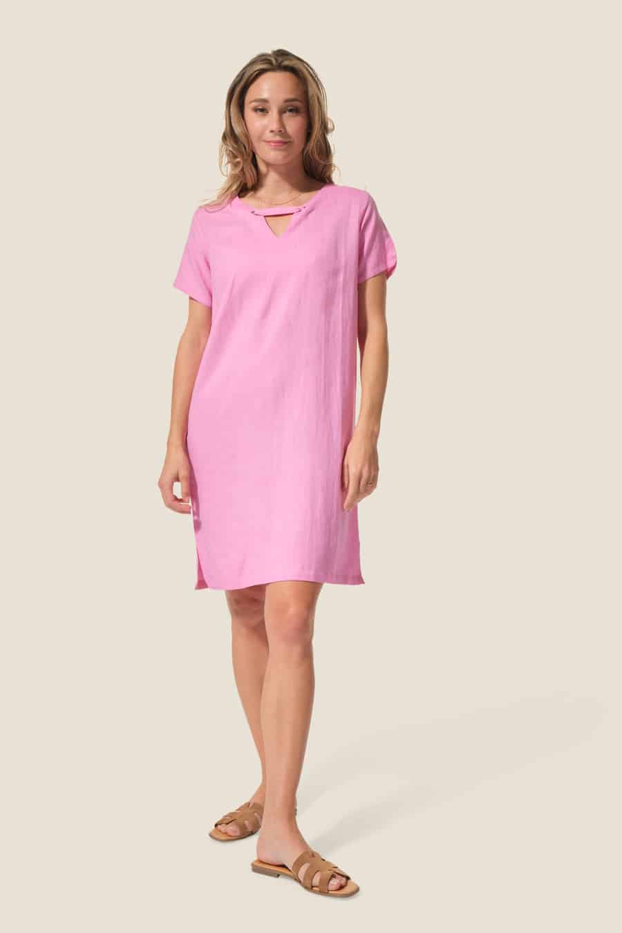 Majorque : robe lin  Hublot mode marine Majorque : robe lin  Hublot mode marine