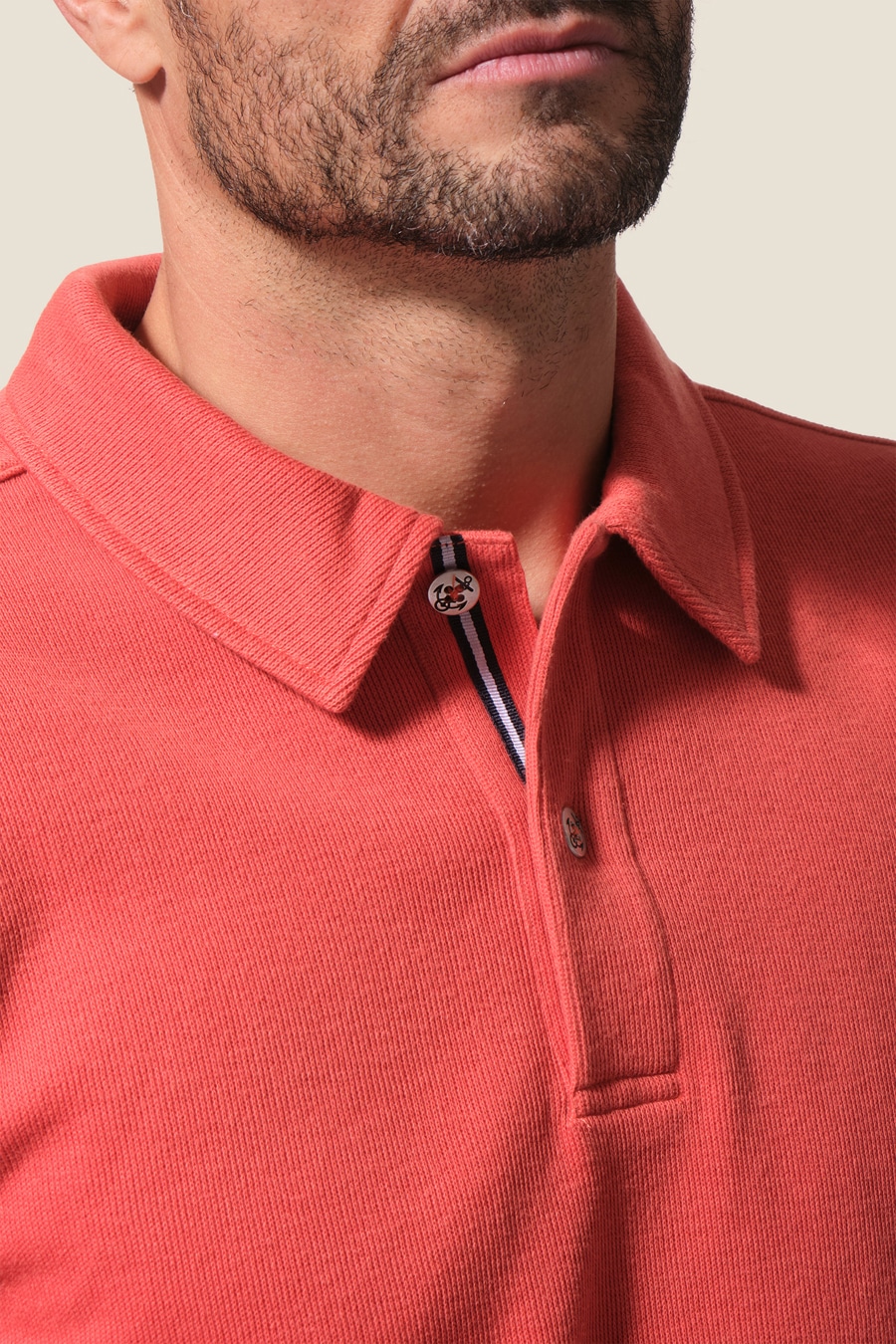 Gatsibo : pull col polo côte américaine Hublot mode marine Gatsibo : pull col polo côte américaine Hublot mode marine